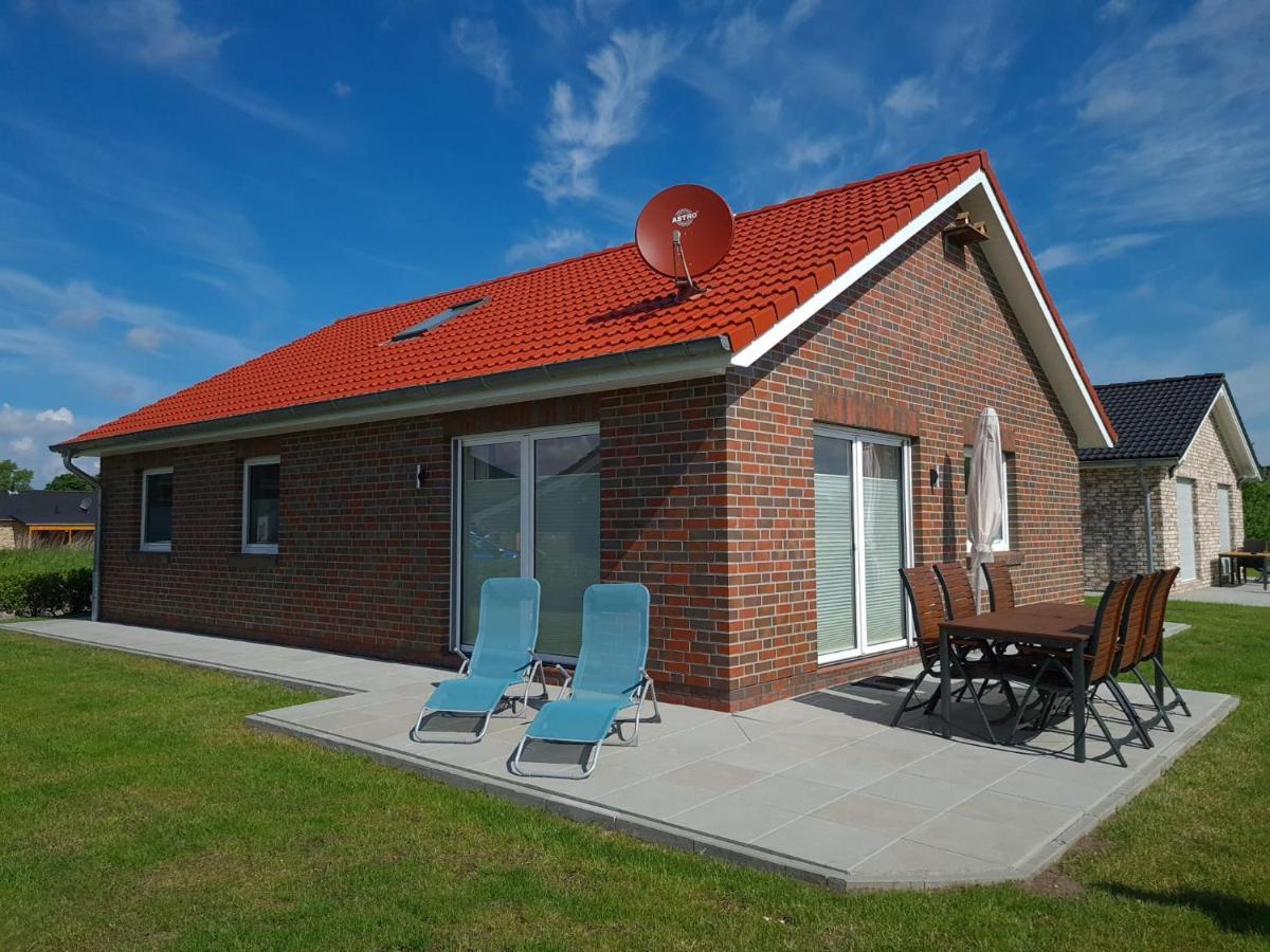 Haus Jadehuus Villa Schweiburg Exterior photo